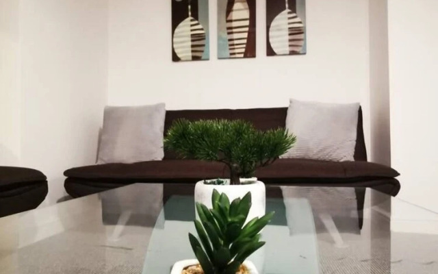 Sea View 1-bed Apartment