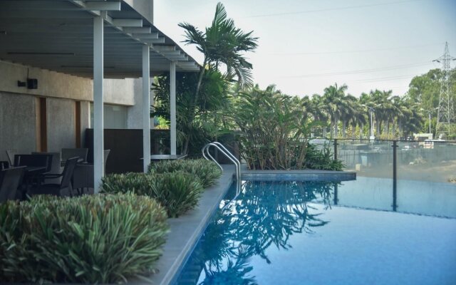 Lemon Tree Hotel, Pune