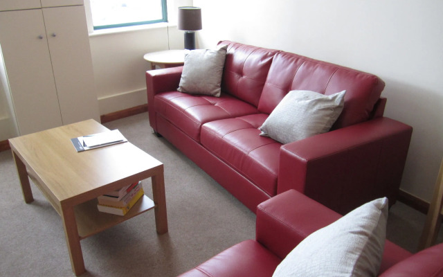 Hogg & Mitchells Apartments