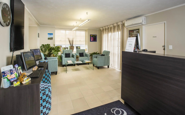 Lake Rotorua Hotel