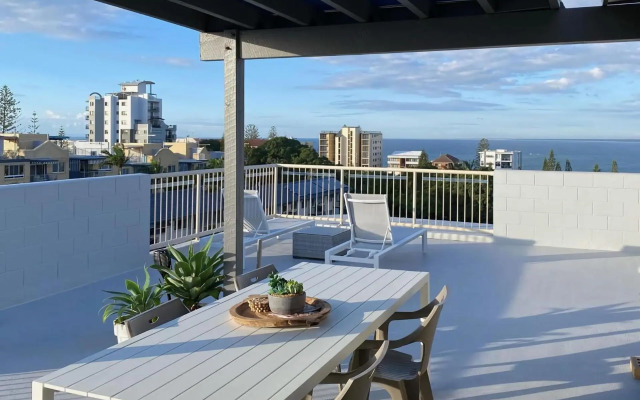 Cheltenham Apartments Unit 18 on Forty King Street