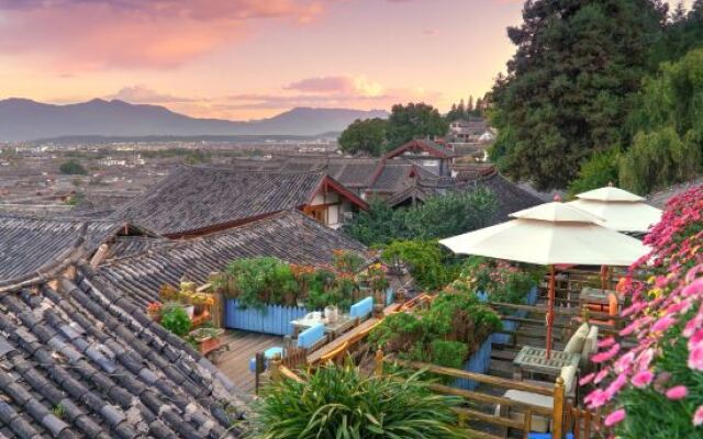 Lijiang Yue Gu Lou Inn