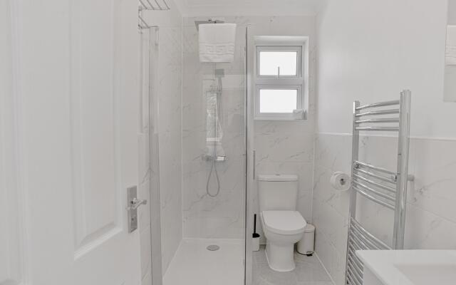 Economy 1 Bed Apartment in Heart of Central London