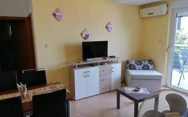 Apartments Šušnjara