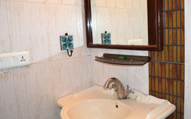 Hotel Gulab Garh