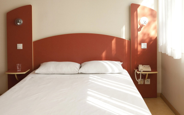 Elstar residence