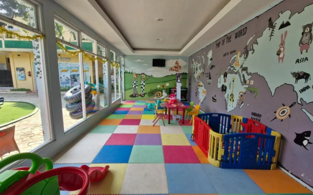 Lorin Syariah Hotel Sentul