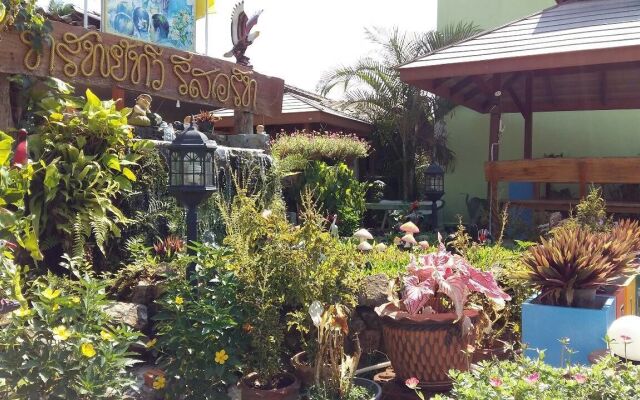 Subtawee Resort