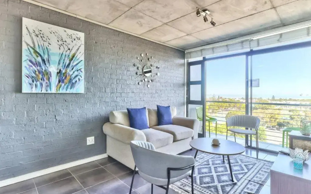 2 Bedroom Secure Pool Strong Wifi