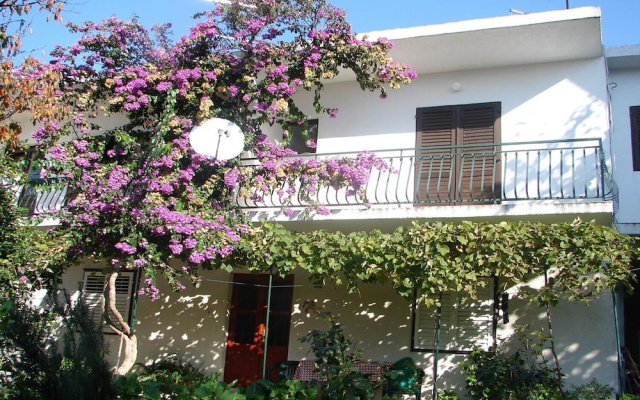 Apartments Sini