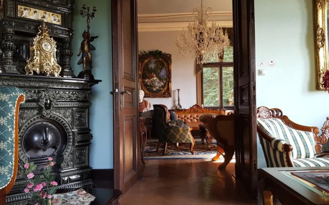 Romantic Chateau Krasna Lipa