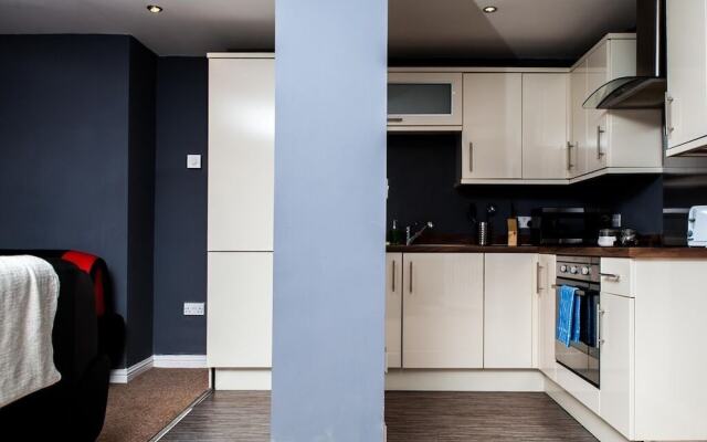 Joli Central Apartments