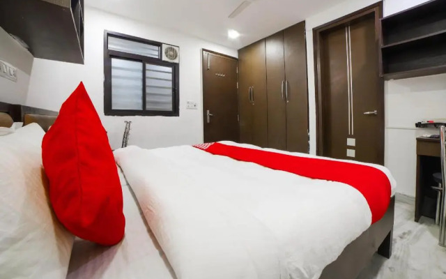 Hotel 7S by OYO Rooms