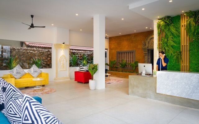 Popular Hotel & Spa