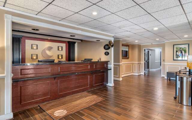 Comfort Inn & Suites Athens North