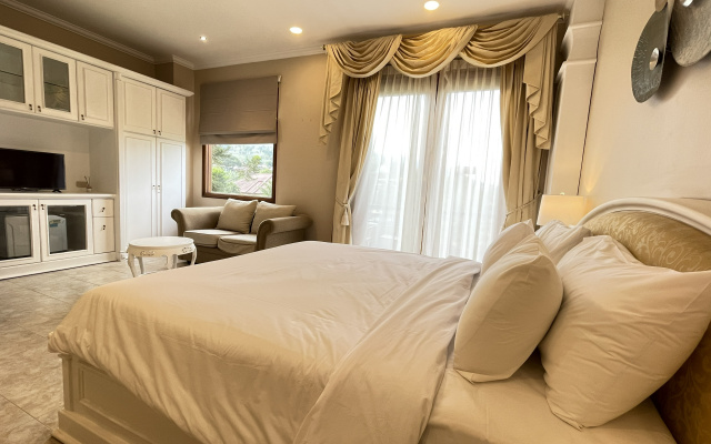 Susan Spa and Resort – Guest Rooms – Bandungan