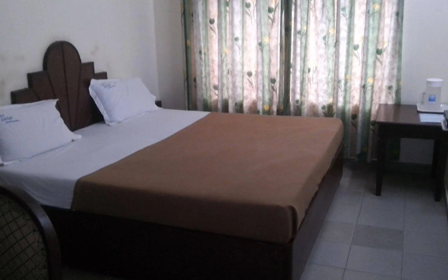 Hotel Luciya International