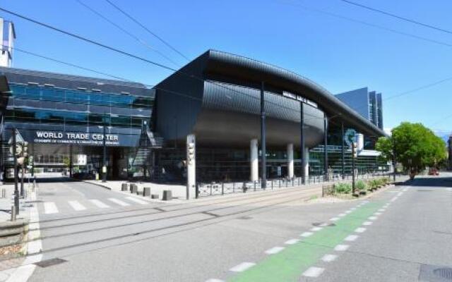 HAPPY APPART Gare Europole