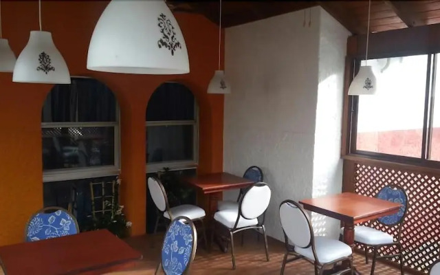 Hostal Plaza Yu
