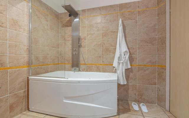 Villa Zina Park Hotel
