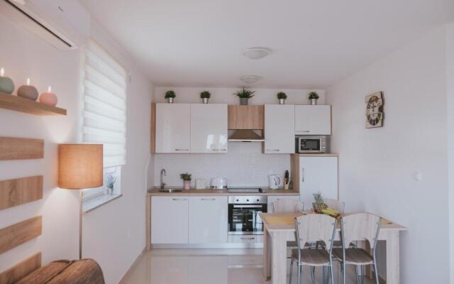 Poolside Hideout Apartments