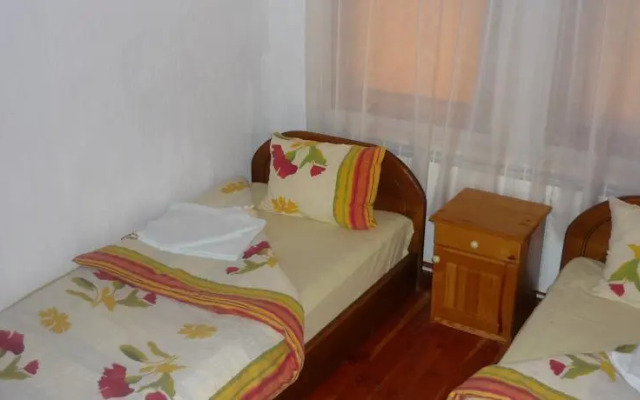 Chitakovata House Guest House