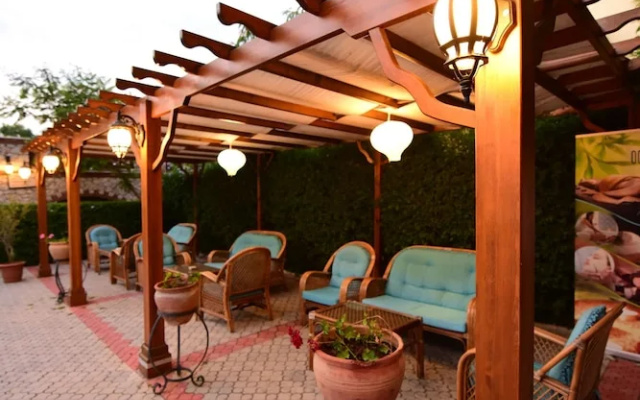 Perdika Hill Family Resort