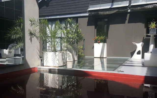 Be Loft B&B Pool & Spa