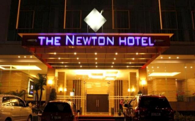 The Newton Hotel