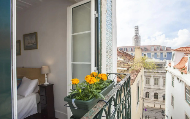 Lisbon Inn Bica Suites