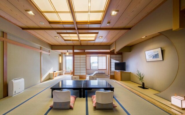 Hotel Kaneyamaen & Bessho SASA