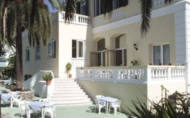 Hotel Villa Paradiso