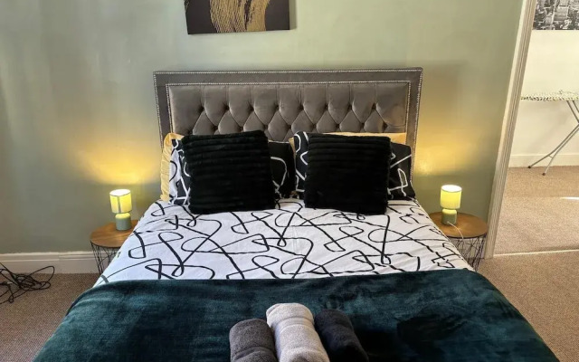 Cozy Coastal Getaway in North Shields