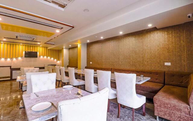 FabHotel World Link