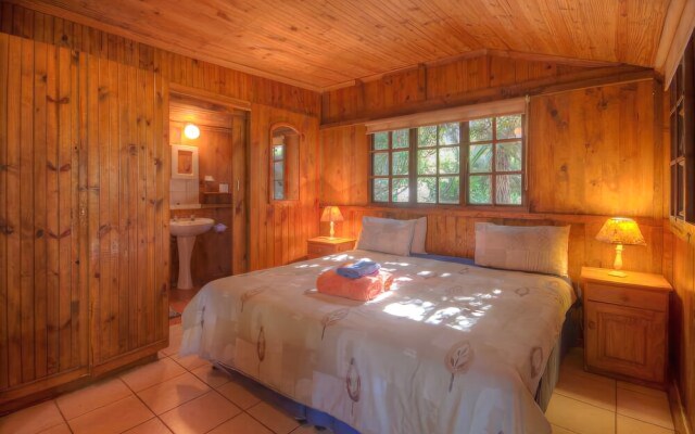 Woodlands Cottages & Camping