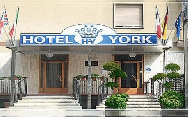 Hotel York