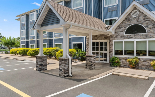 Microtel Inn & Suites by Wyndham Salisbury