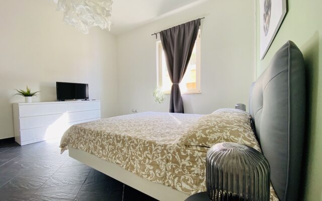 Cosy Flat with Sea View Balcony