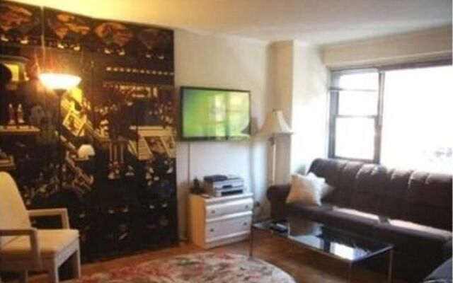 Apartamentos Midtown West 3000