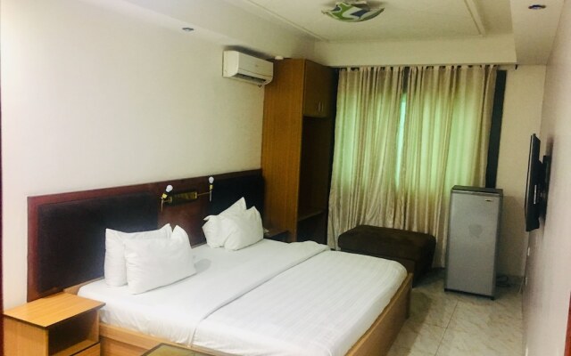 Maison 55 Hotel and Suite
