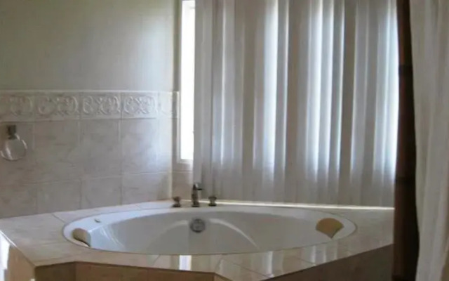 Eagle Beach Villa