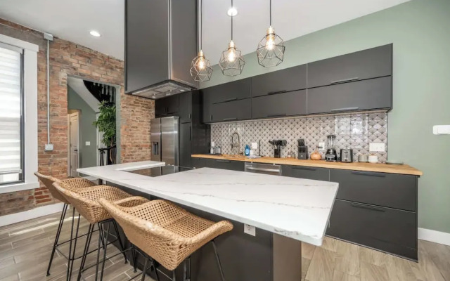 The Baymiller Row - For 6!