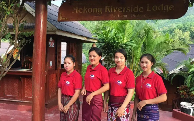 Mekong Riverside Lodge