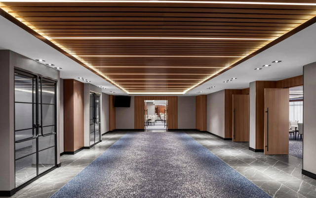 Four Points by Sheraton Flushing