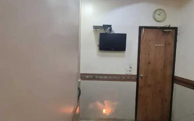 Hotel Sharda