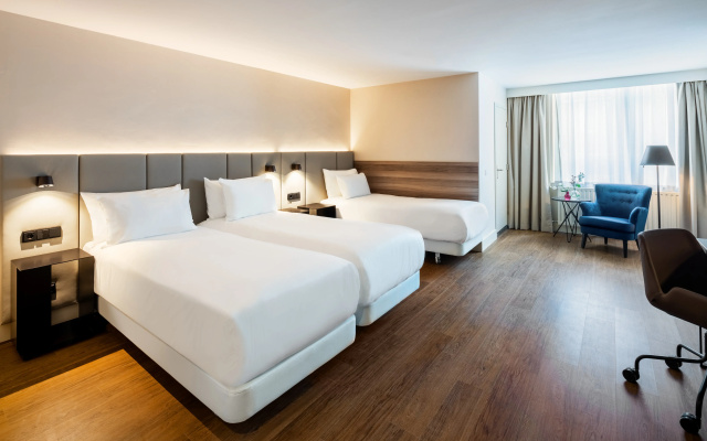 NH Amsterdam Schiller - Image 3