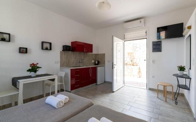 Pefkos View Apartments