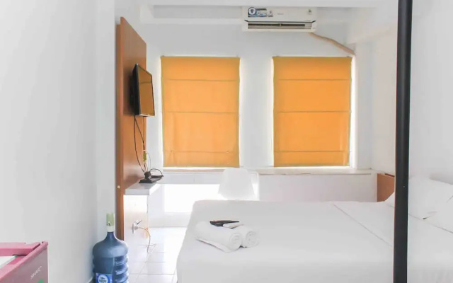 Warm and Cozy Studio Patraland Urbano Apartment