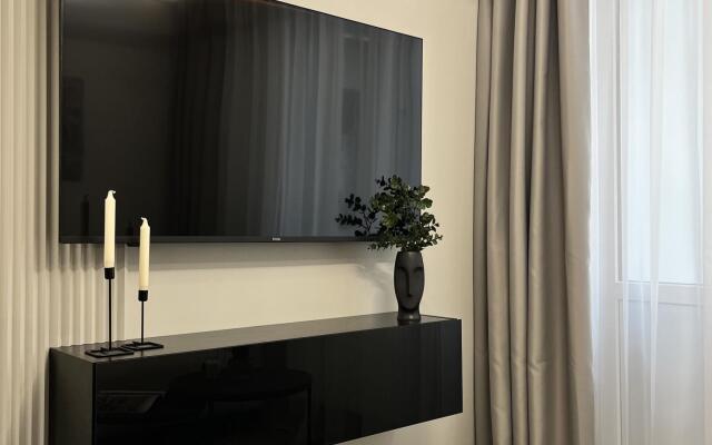 LеtоАрart (ЛетоАпарт) на улице Революции 1905 года 37-381