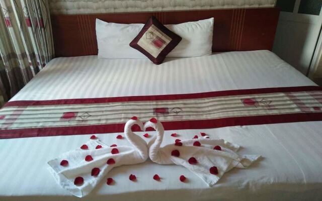 Huu Nguyen Hotel